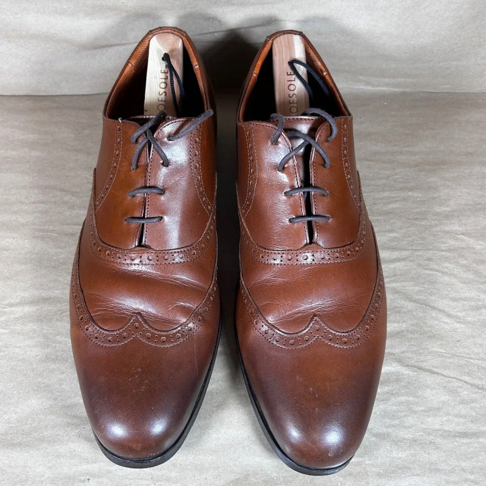 Wolf & Shepherd Men's Senna Oxford Size 12 Wingtip Broque Maple Honey Dress Shoe